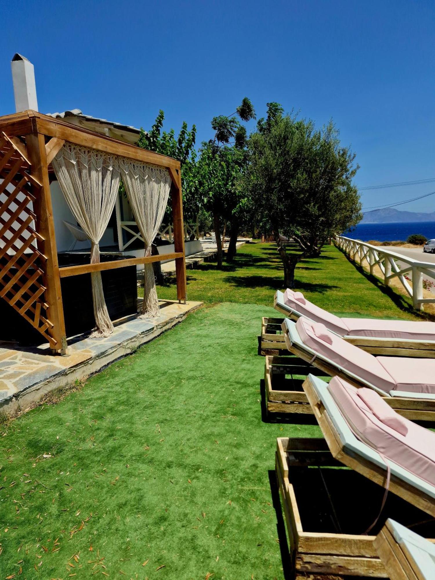 Kerame Paradise Villa Ágios Kírykos Exteriér fotografie